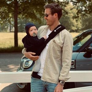 Wildride Toddler Carrier NWOT